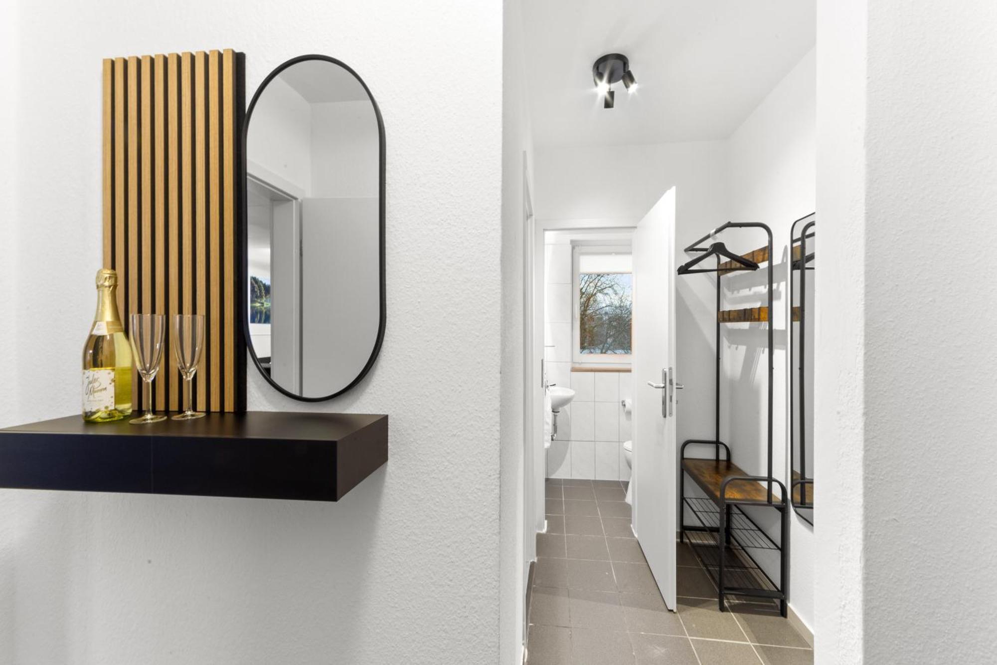 Vinful: Premium-Apartment Mit Balkon Und Parkplatz Mülheim an der Ruhr Exterior foto