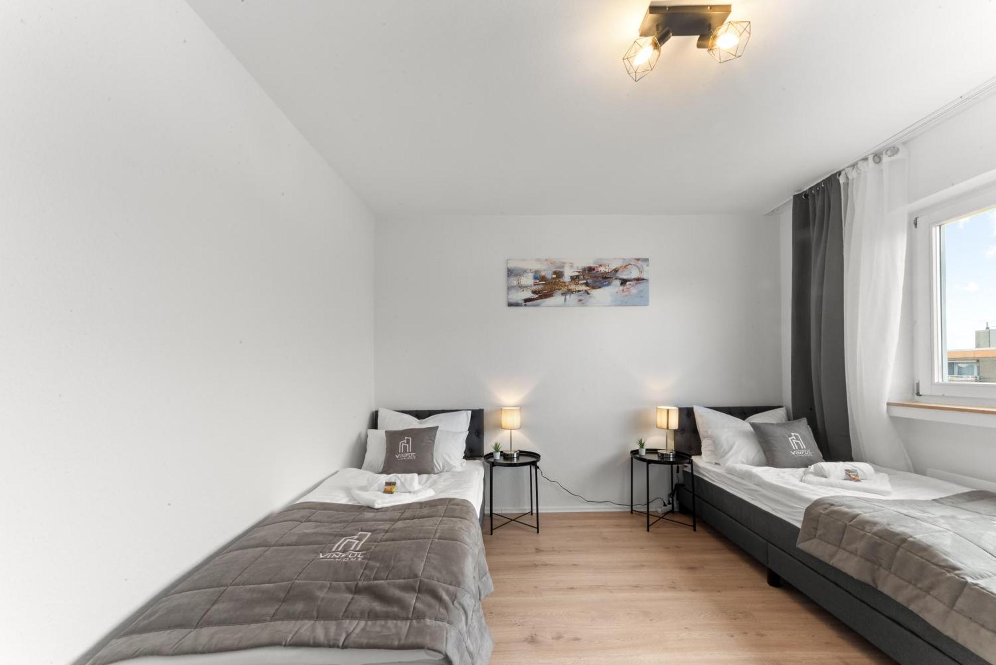 Vinful: Premium-Apartment Mit Balkon Und Parkplatz Mülheim an der Ruhr Exterior foto